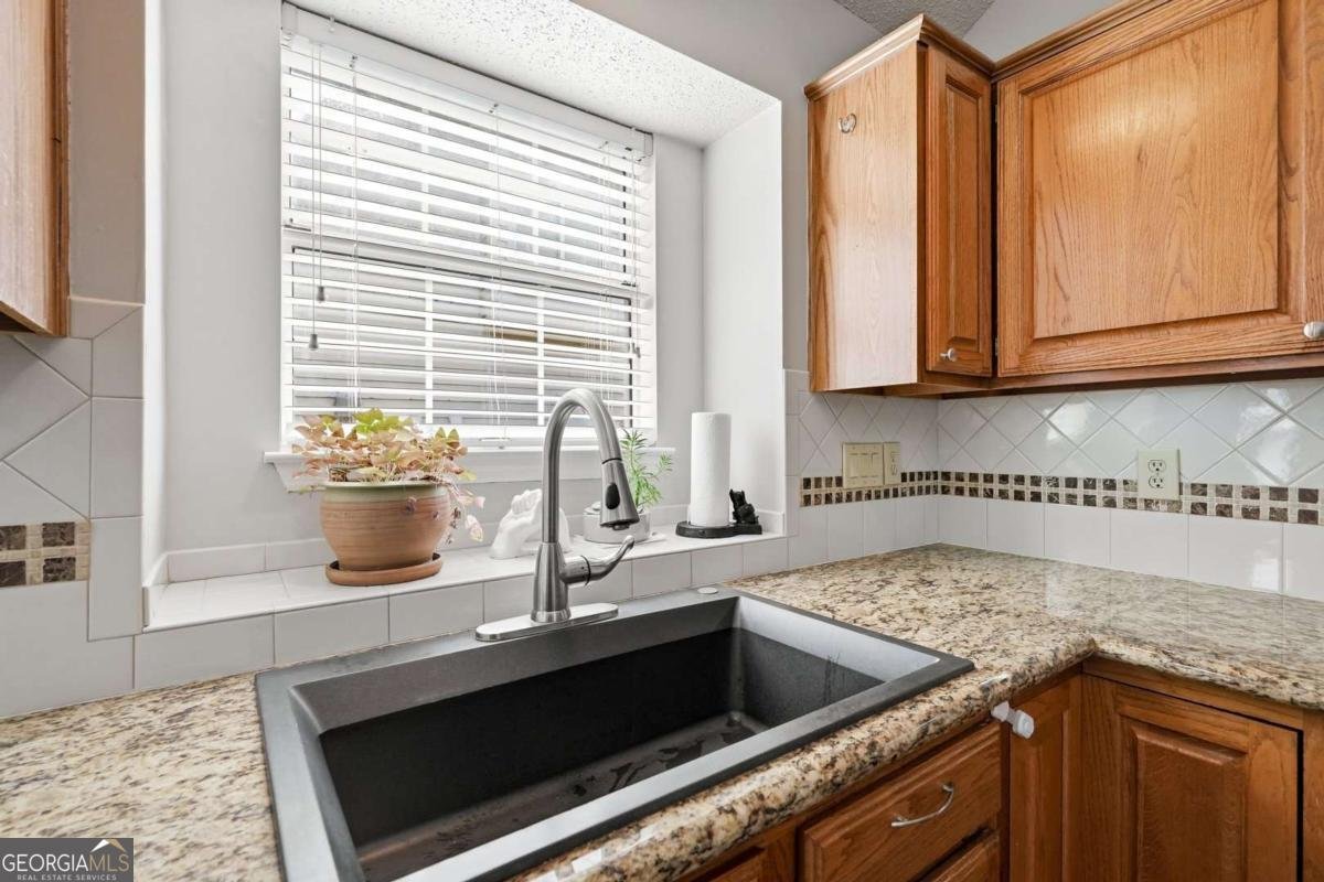 140 Greenmont Circle Alpharetta - Photo 21