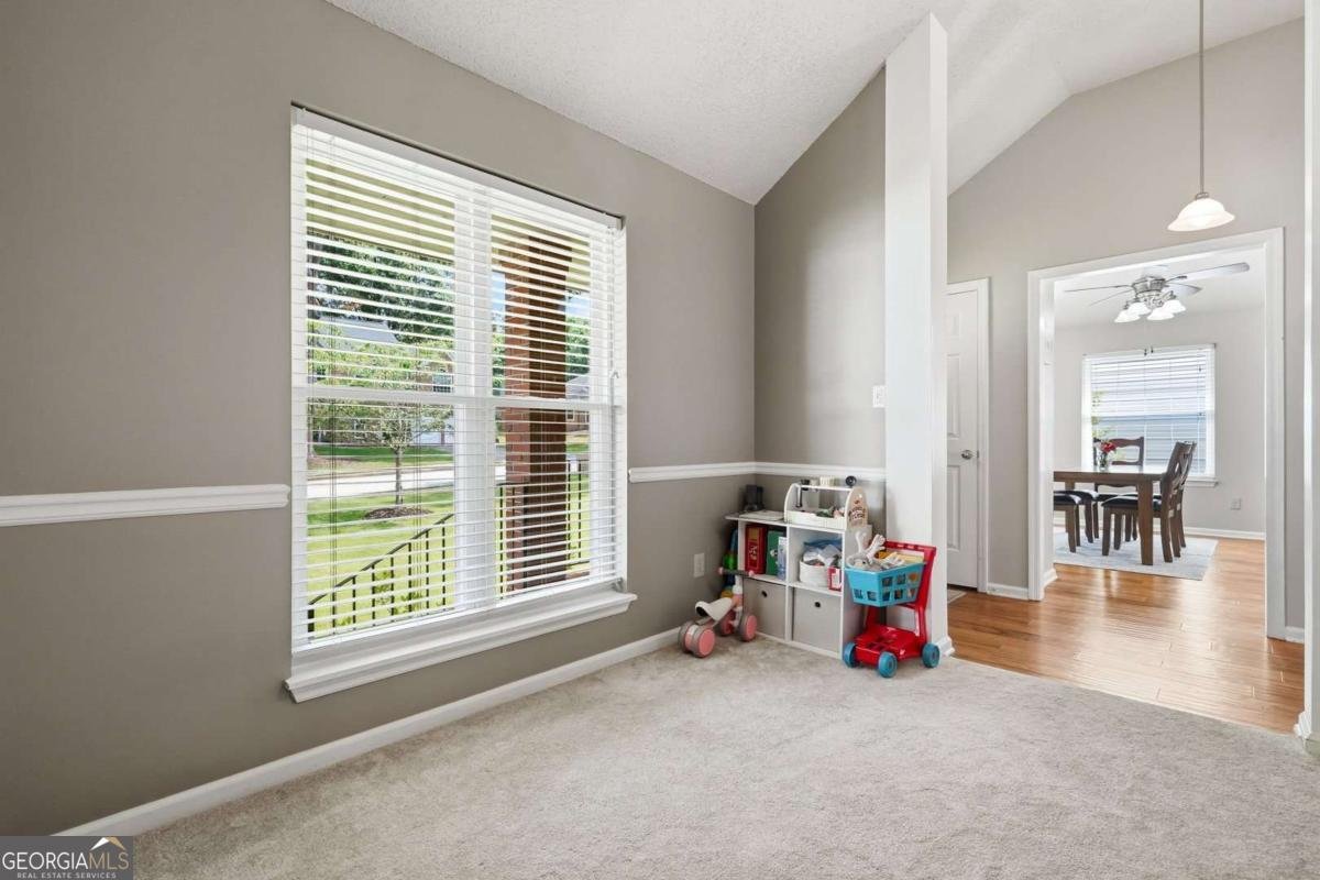 140 Greenmont Circle Alpharetta - Photo 9