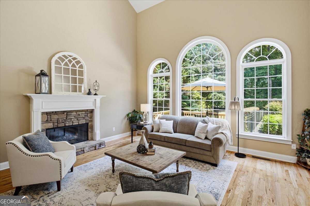 880 Colonial Lane Milton - Photo 15
