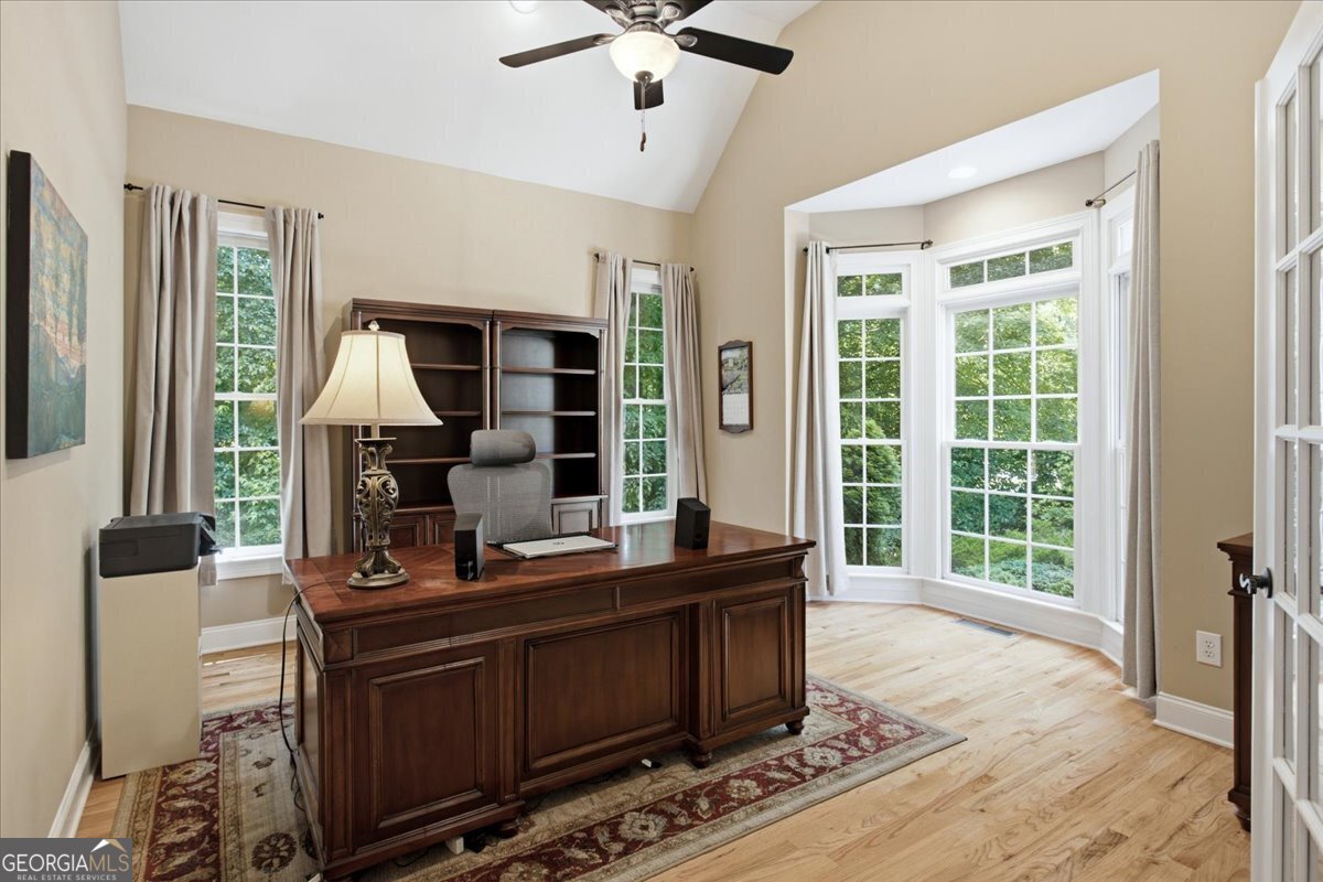 880 Colonial Lane Milton - Photo 21