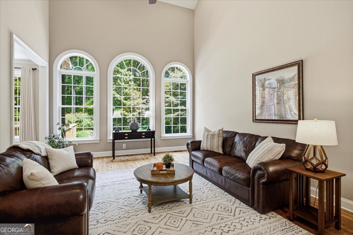 880 Colonial Lane Milton - Photo 7