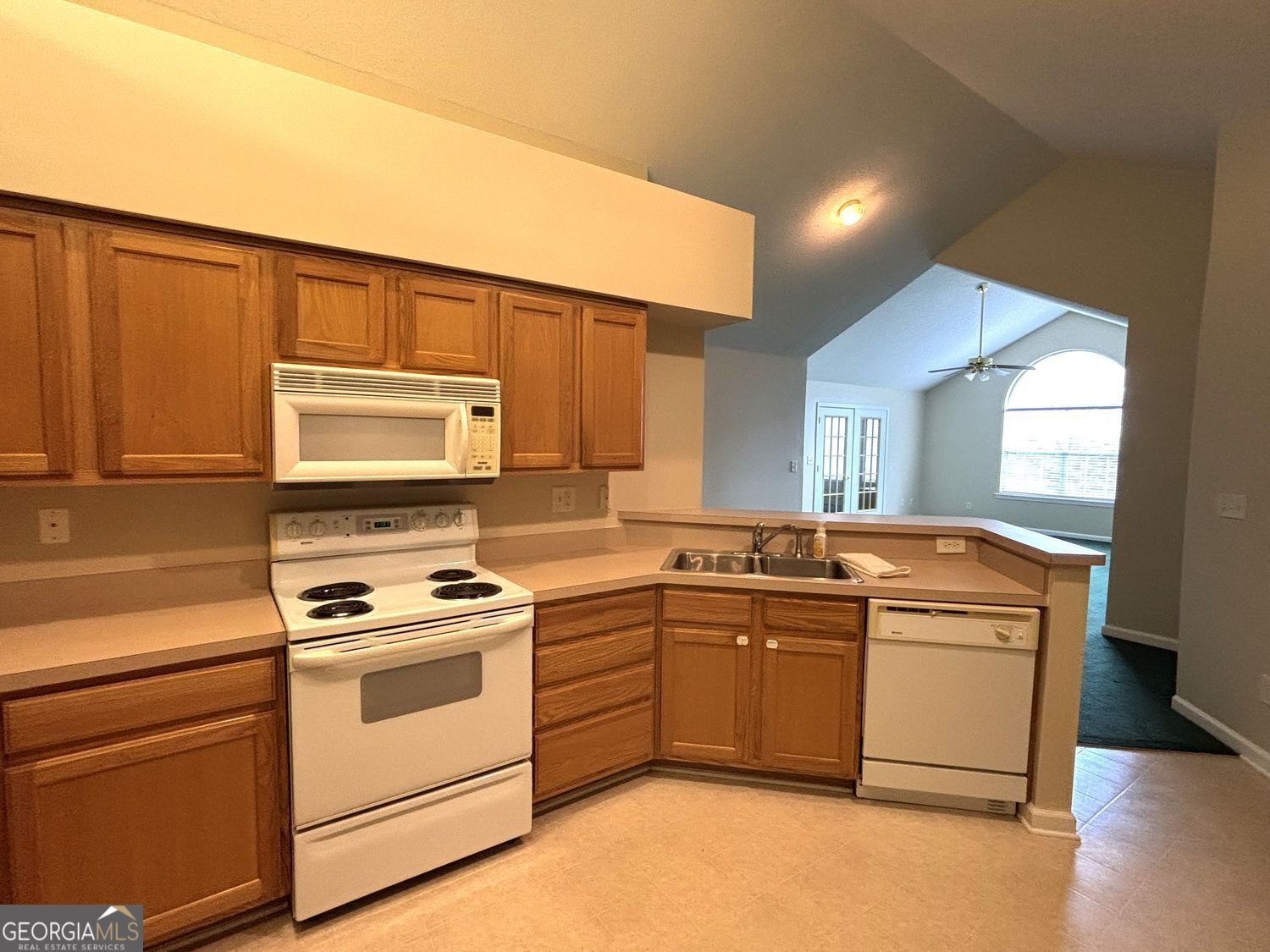 2191 Rockbridge Road Stone Mountain - Photo 7