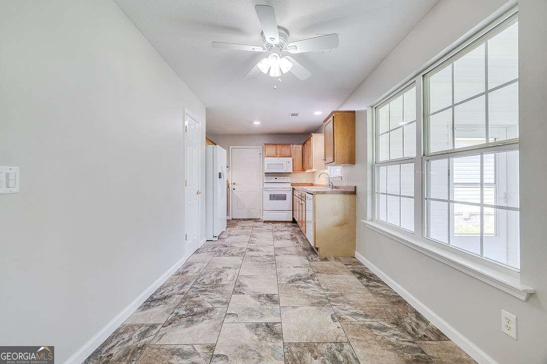 107 Rogers Drive Rincon - Photo 10