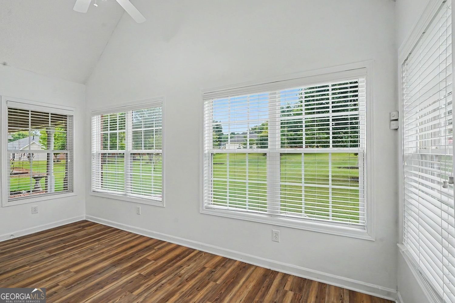 404 Gracious Way McDonough - Photo 11