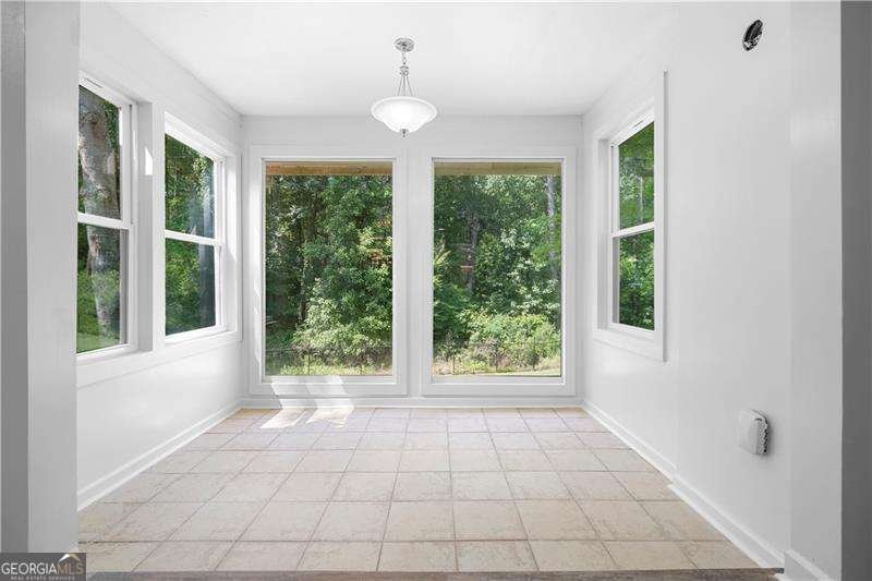 1615 Wingate Way Sandy Springs - Photo 6