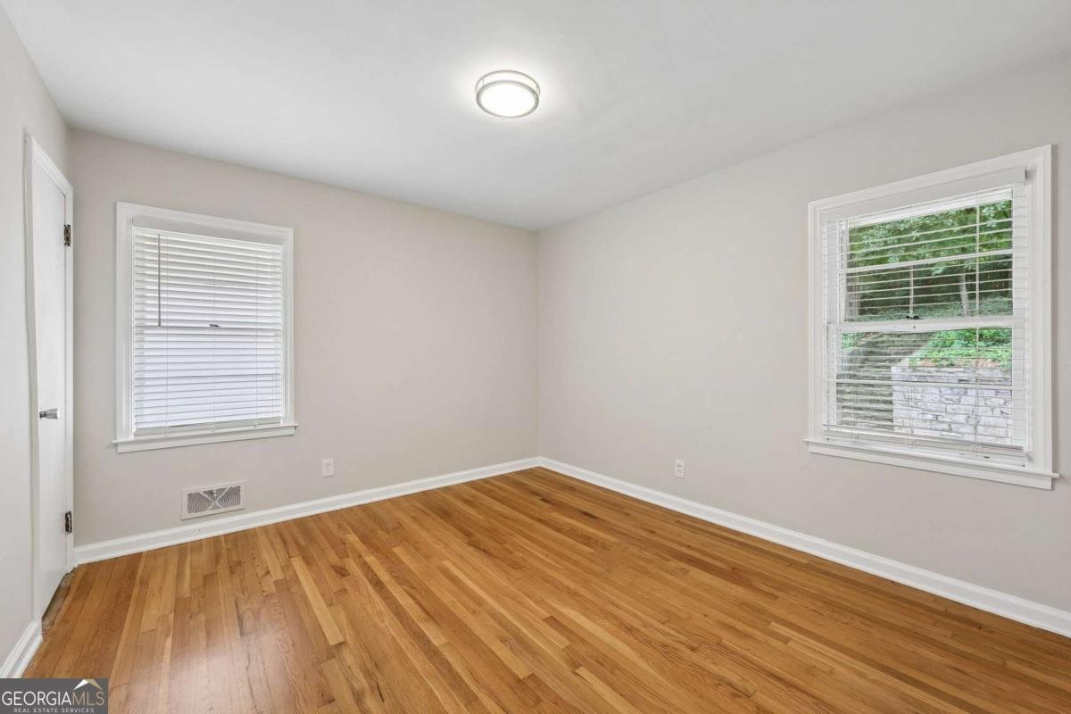 579 Superior Avenue Decatur - Photo 21