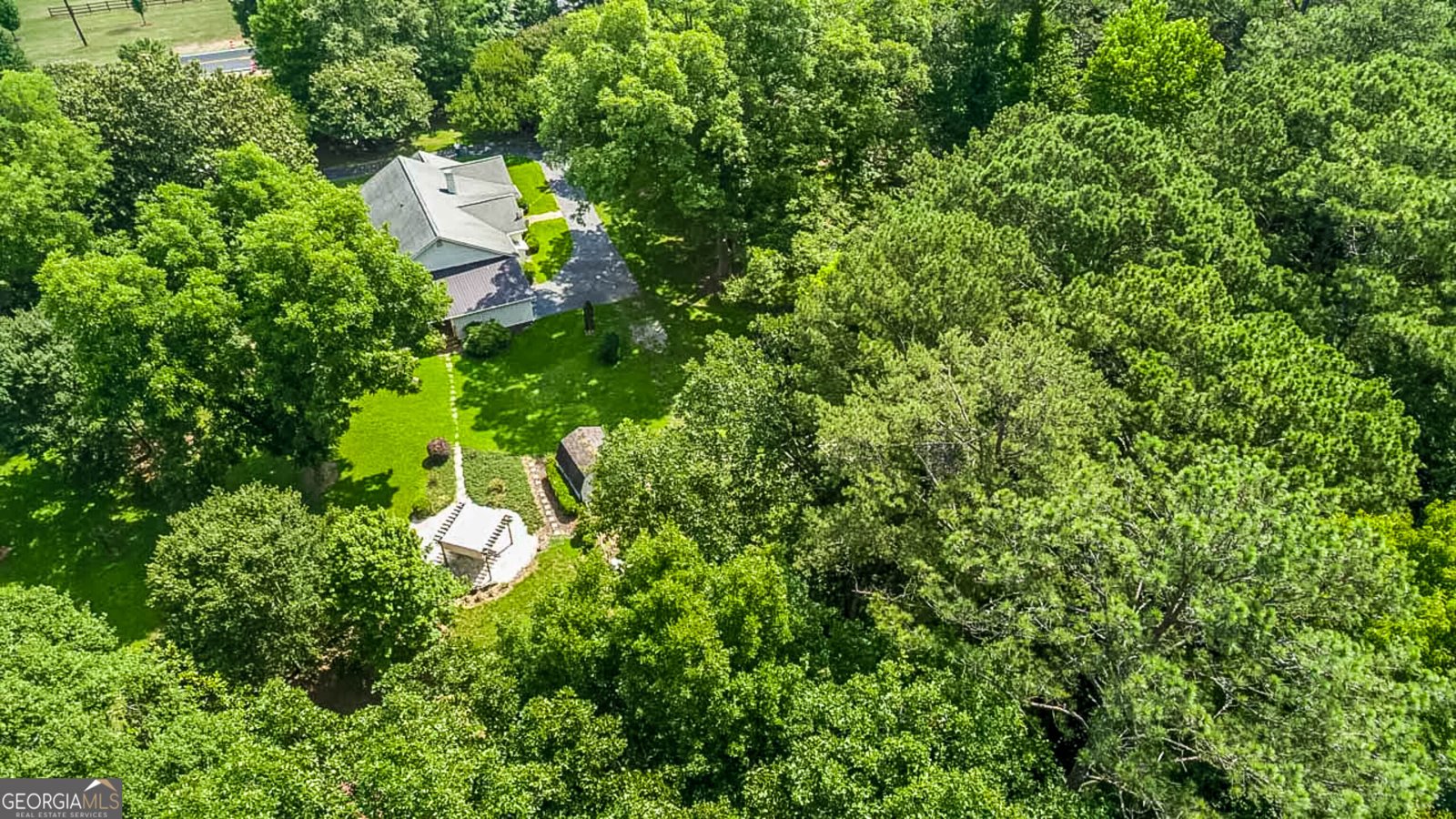 1608 Kelleytown Road McDonough - Photo 32