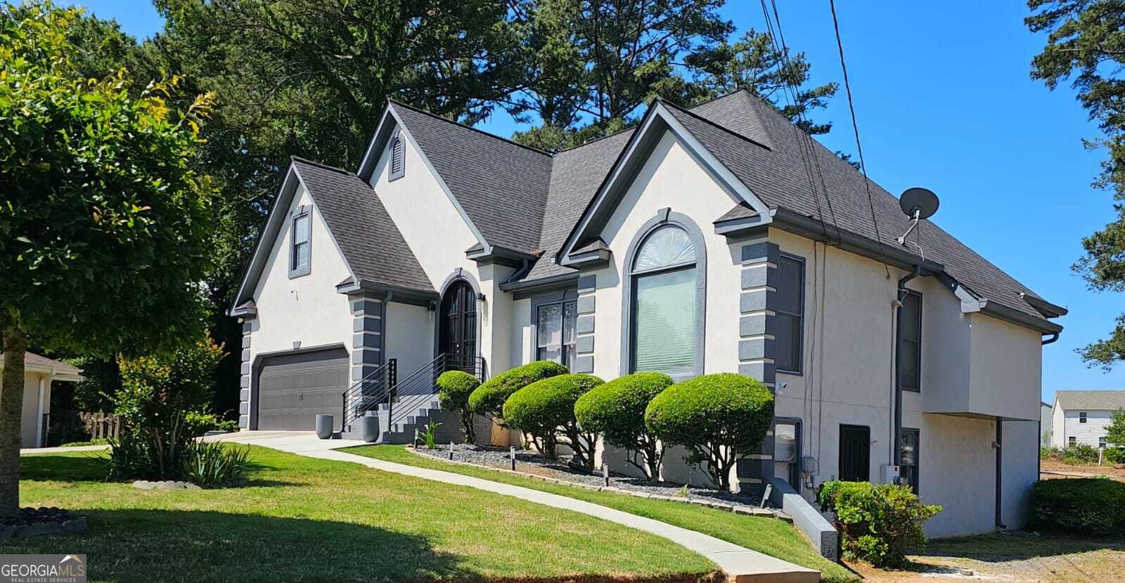 2461 Highland Golf Course Drive Conyers - main photo