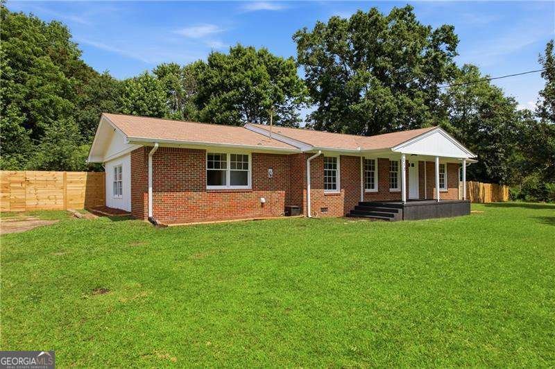 213 Wilbanks Circle Dallas - main photo