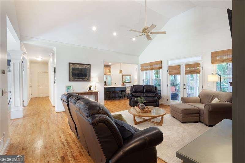 803 Satin Wood Place Woodstock - Photo 17