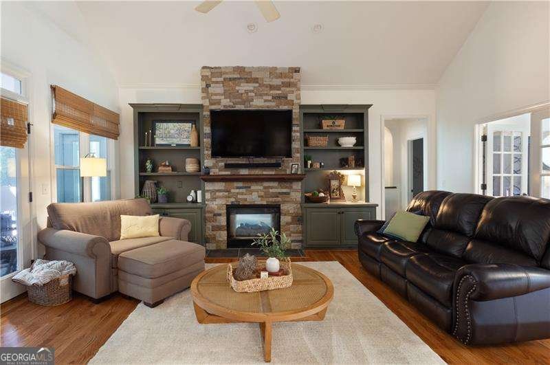 803 Satin Wood Place Woodstock - Photo 6