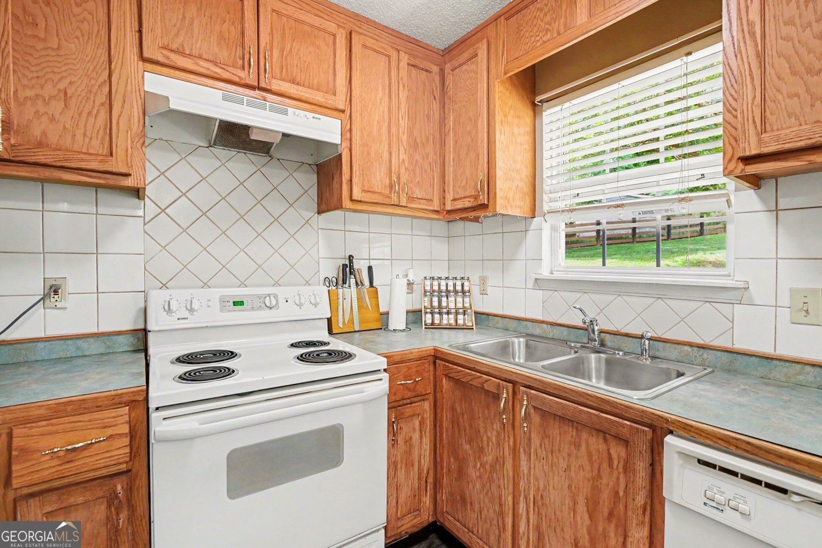 266 Freeman Drive Maysville - Photo 12