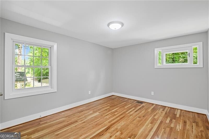 2889 Macon Drive Atlanta - Photo 13