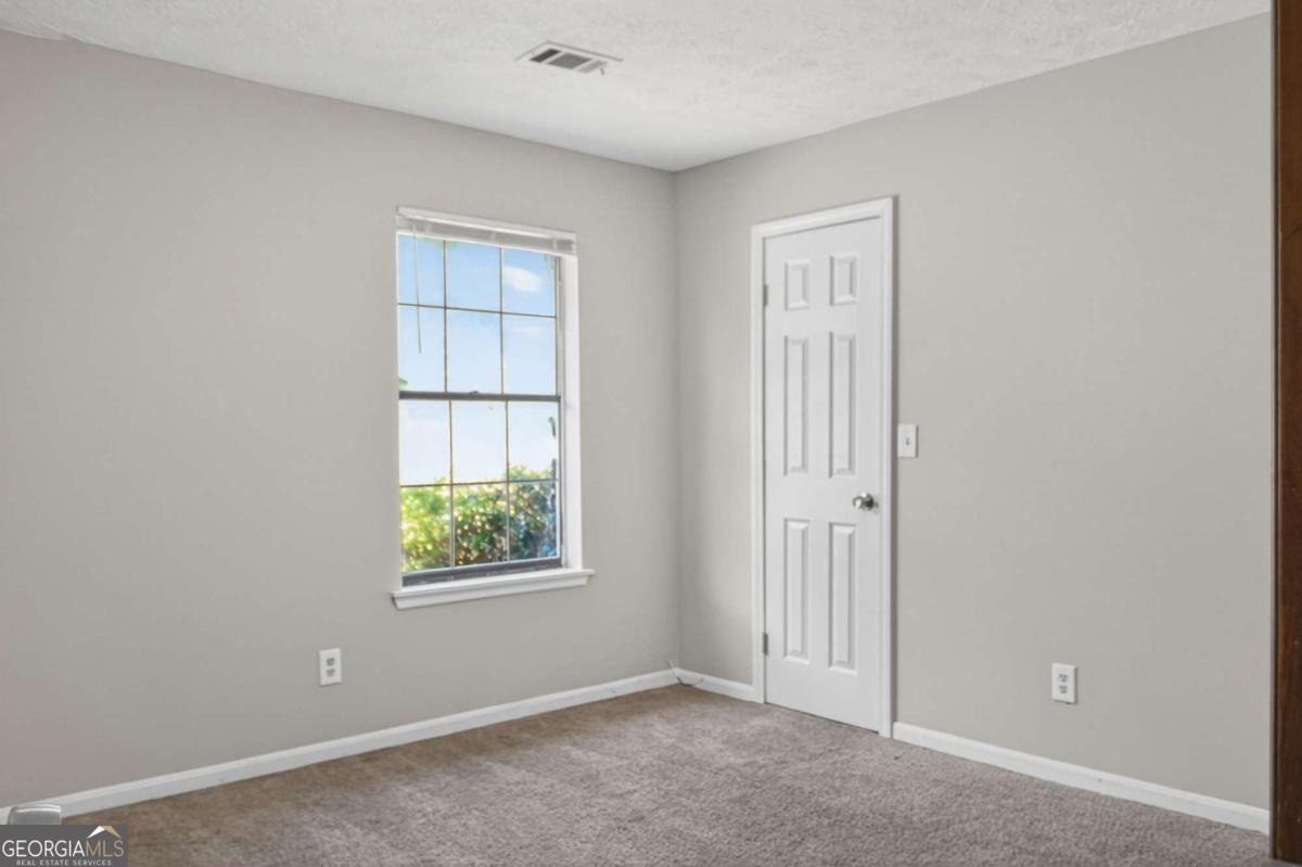 2414 Leslie Brook Drive Decatur - Photo 15