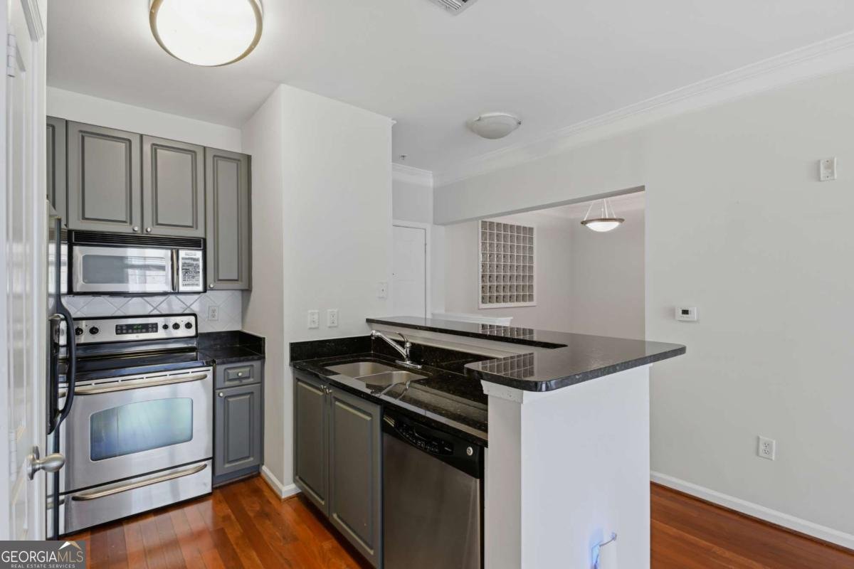 10 Perimeter Summit Boulevard Atlanta - Photo 19