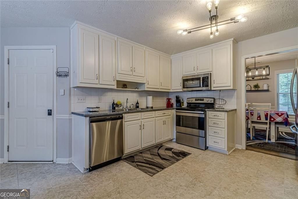 410 Winston Manor Drive Winder - Photo 12