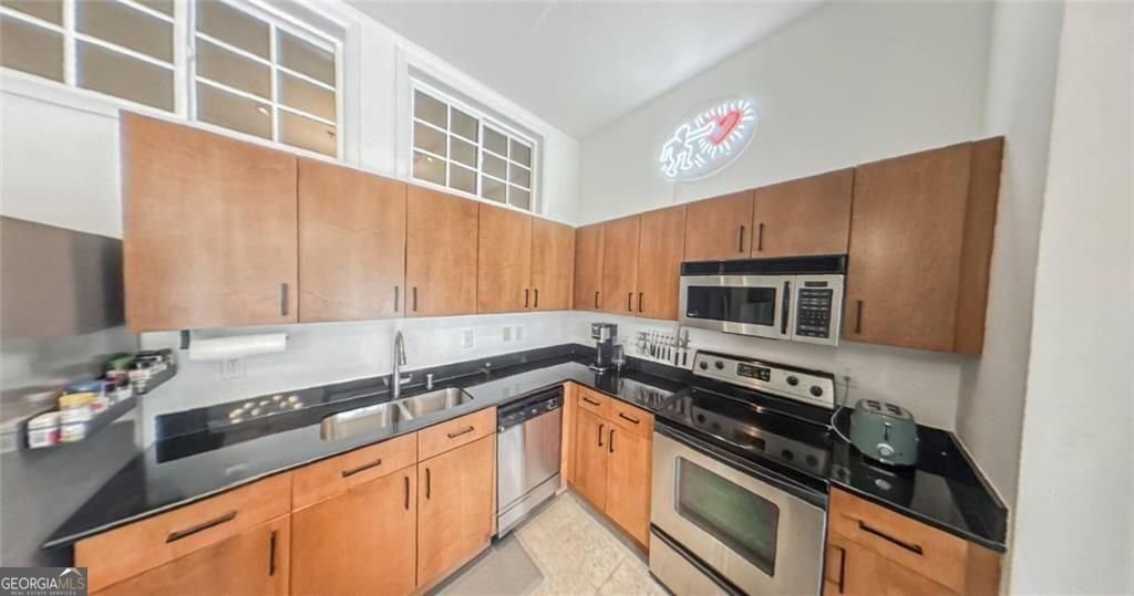 560 Dutch Valley Road Atlanta - Photo 21