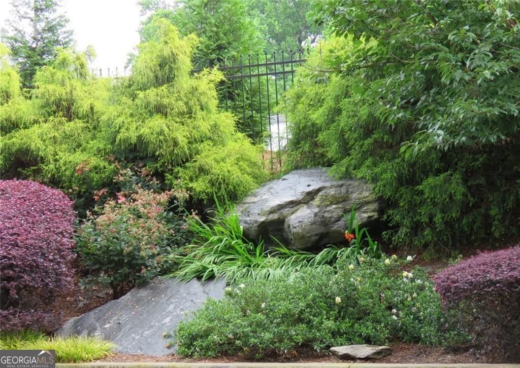 560 Dutch Valley Road Atlanta - Photo 65