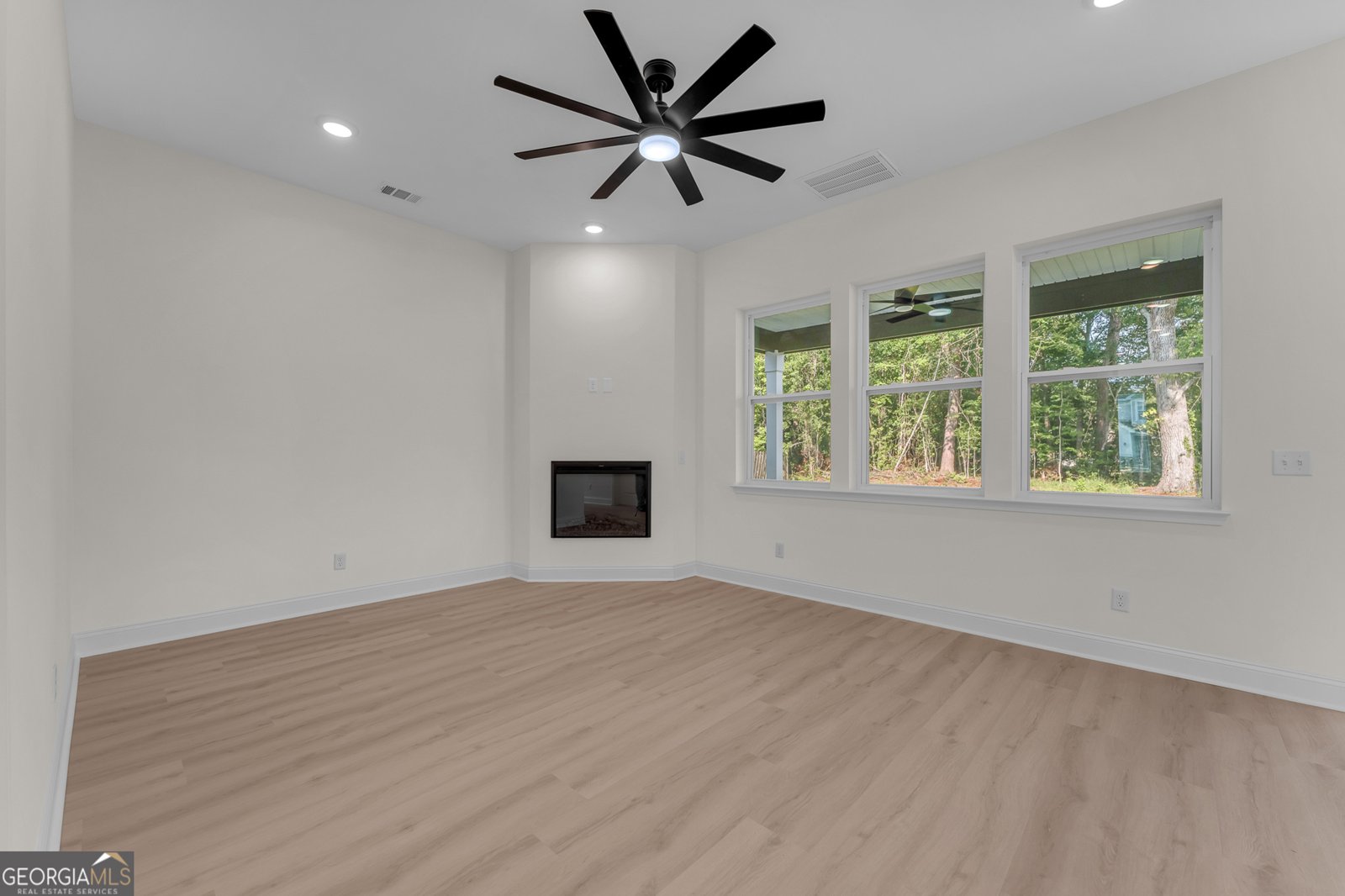 1105 Woodland Pooler - Photo 25