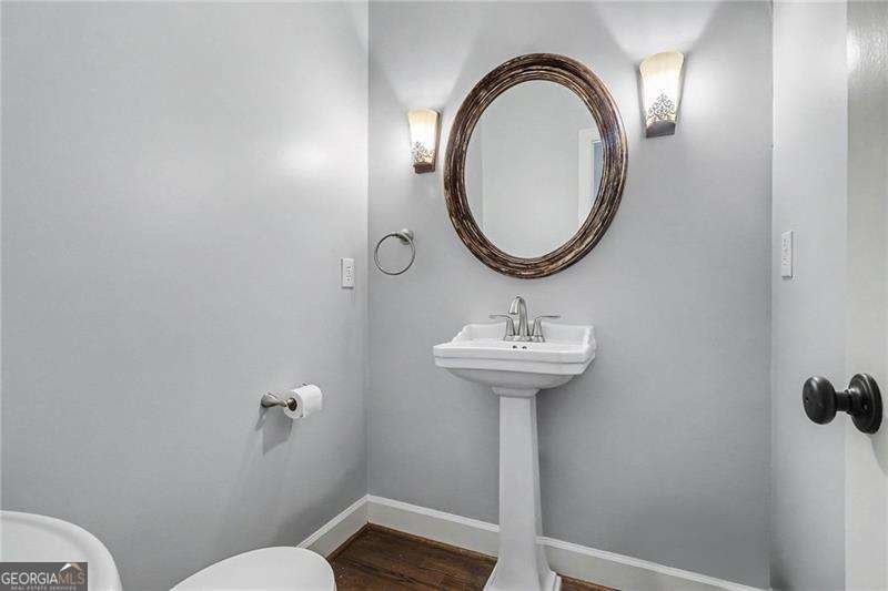 350 Creekview Terrace Johns Creek - Photo 16