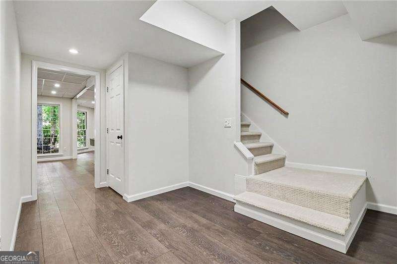 350 Creekview Terrace Johns Creek - Photo 31