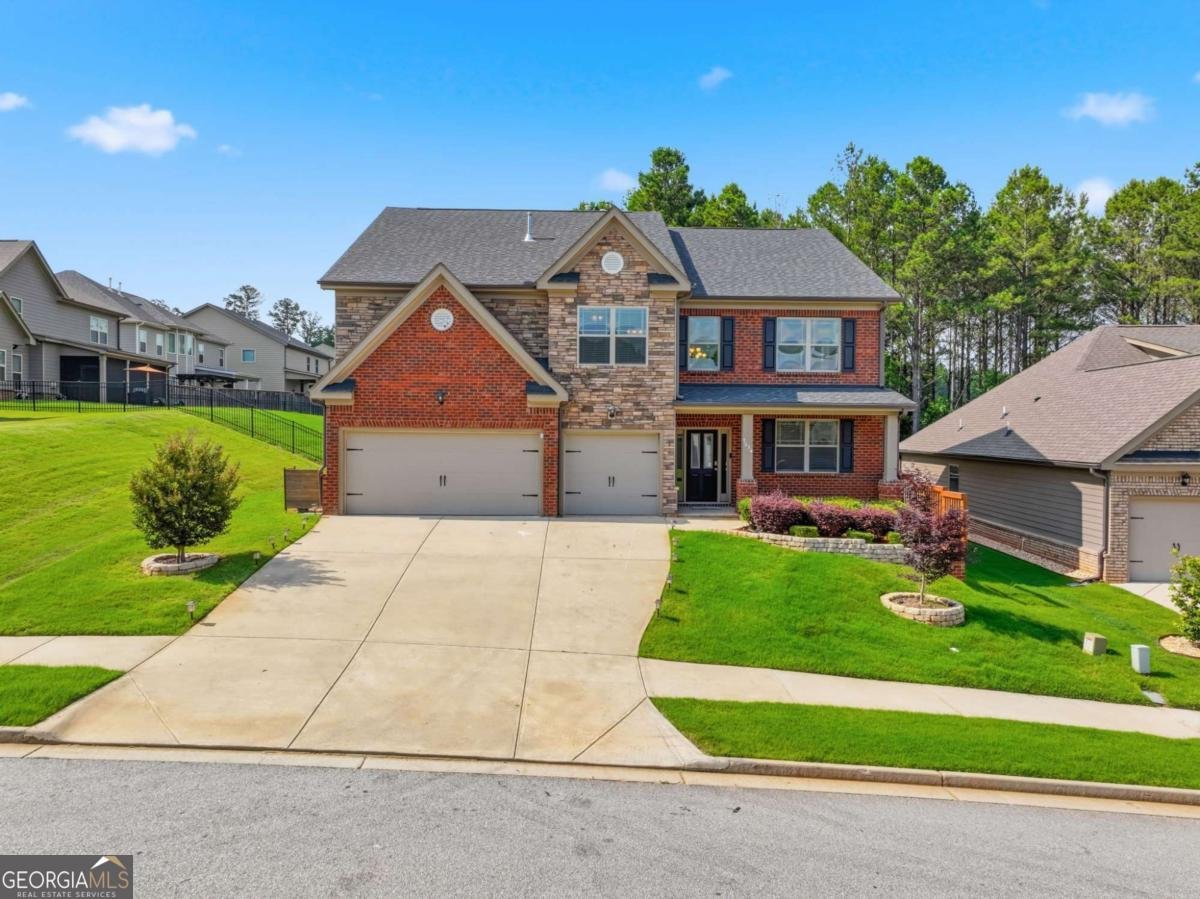 7534 Brook Rose Way Stonecrest - main photo