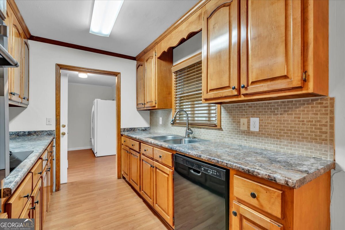 240 Peter Street Cochran - Photo 24