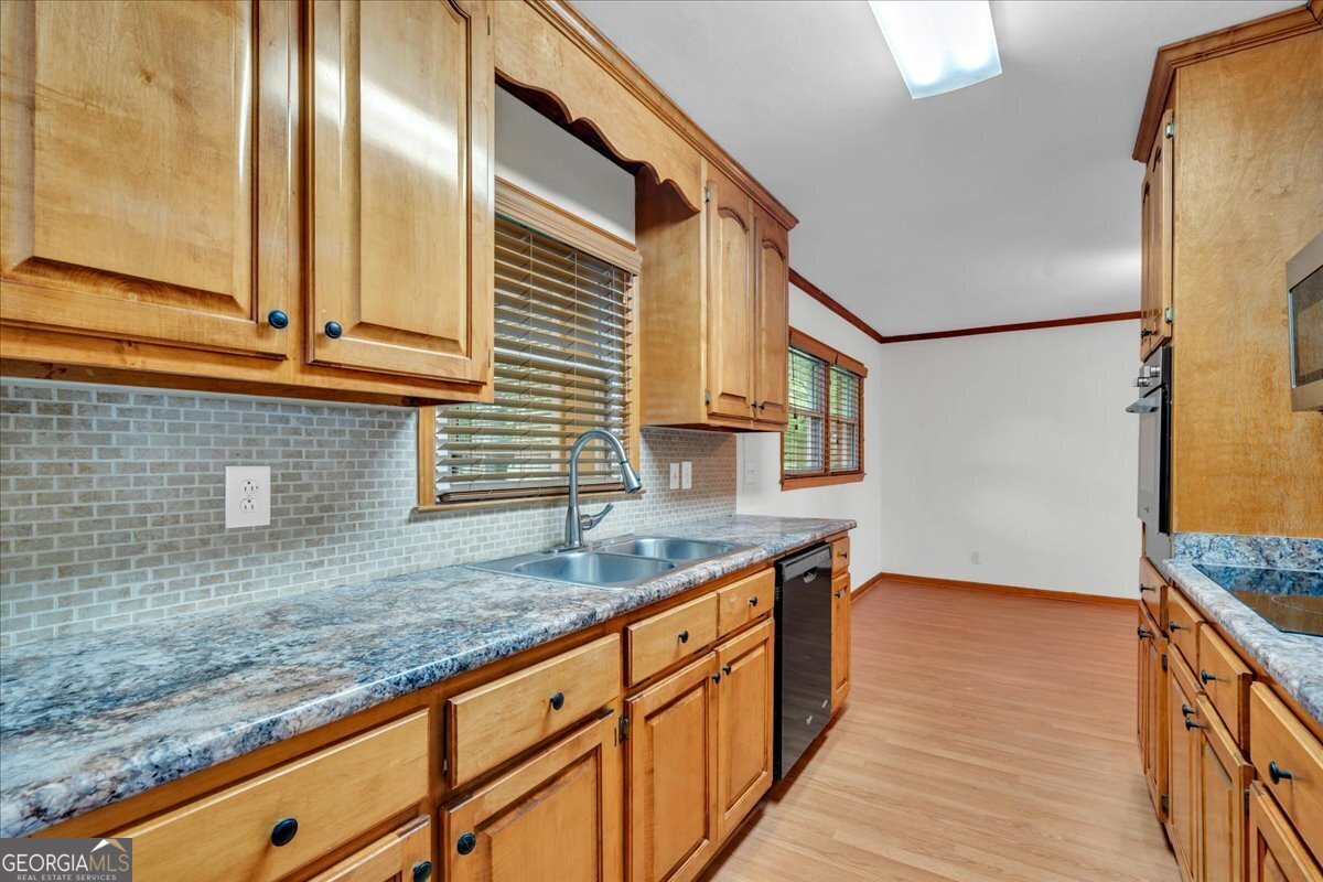 240 Peter Street Cochran - Photo 25