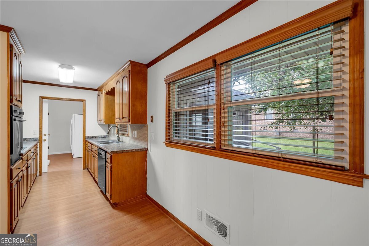 240 Peter Street Cochran - Photo 26