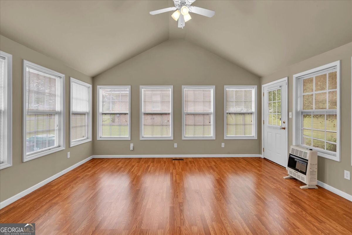 240 Peter Street Cochran - Photo 31