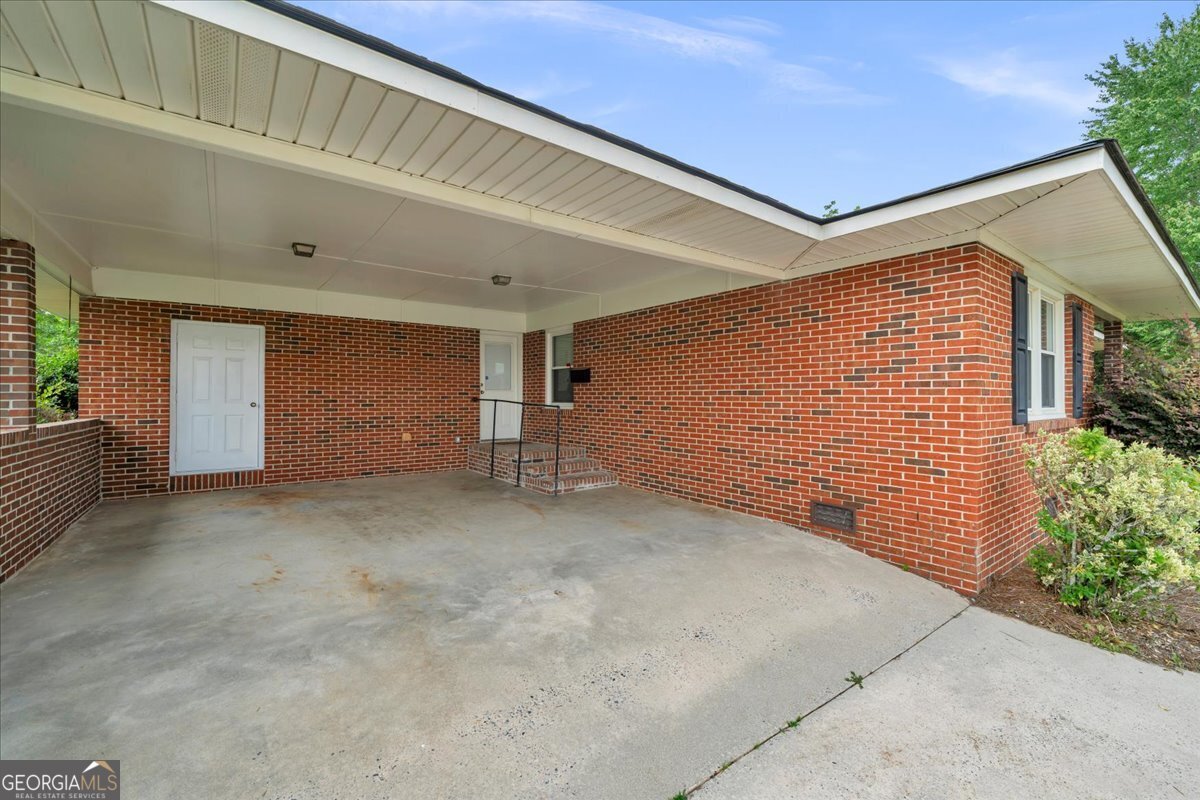 240 Peter Street Cochran - Photo 6