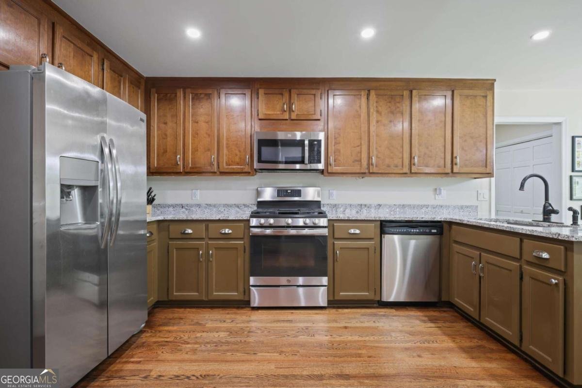 2426 Saint Croix Circle Marietta - Photo 14