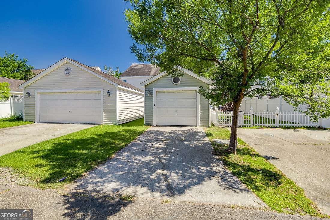 321 Hitching Post Lane Pooler - Photo 38