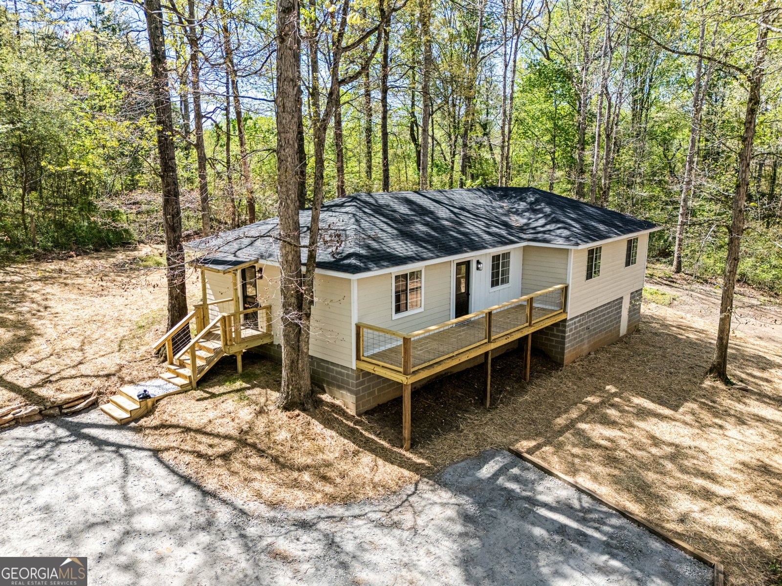 684 Faith Lane Clarkesville - main photo