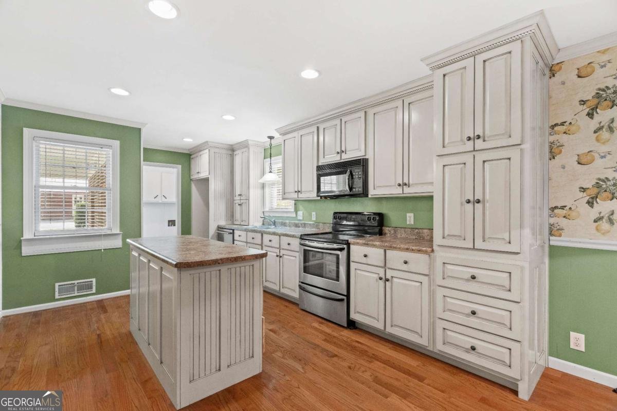 204 Sherwood Drive Calhoun - Photo 13