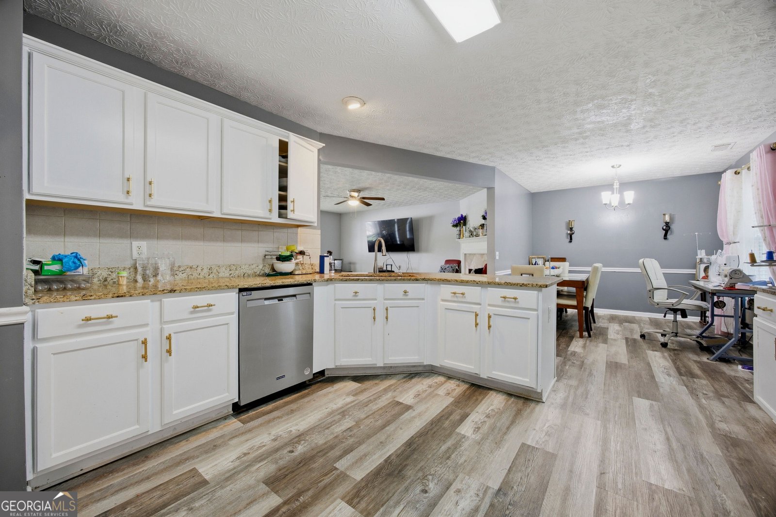 595 Castlebrooke Drive Lawrenceville - Photo 10