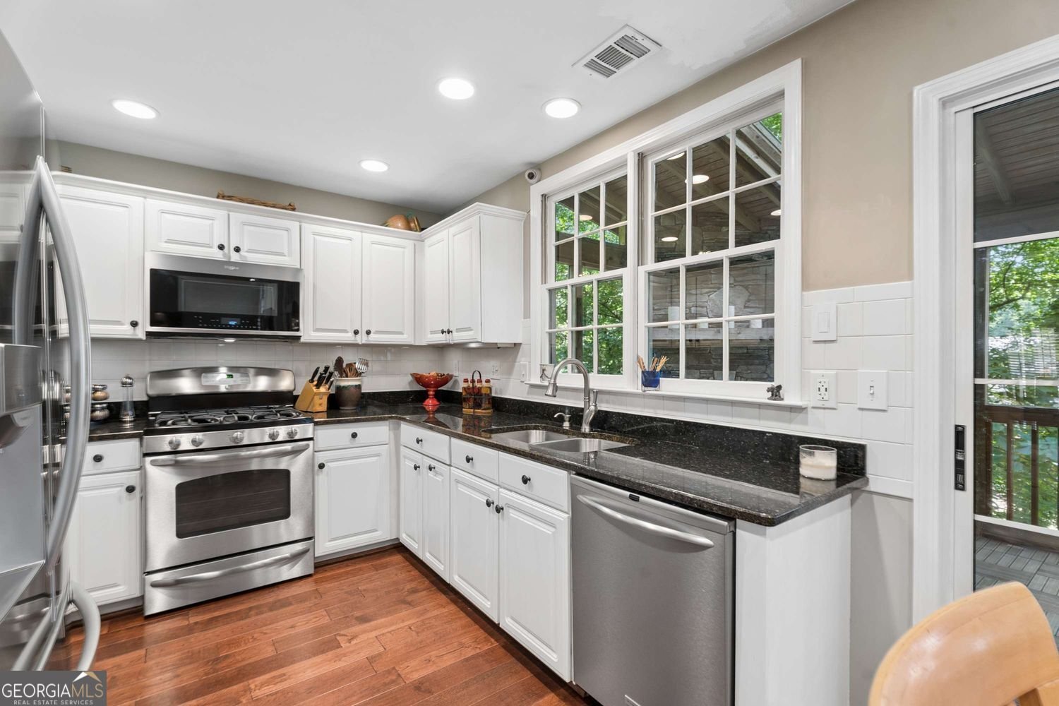 635 Rosedown Way Johns Creek - Photo 14