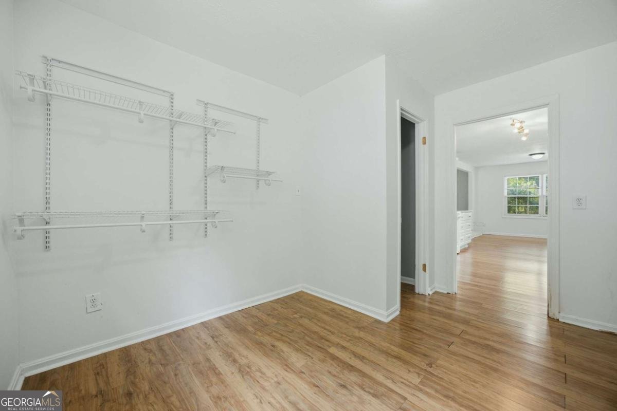5232 Trudy Circle Gainesville - Photo 12