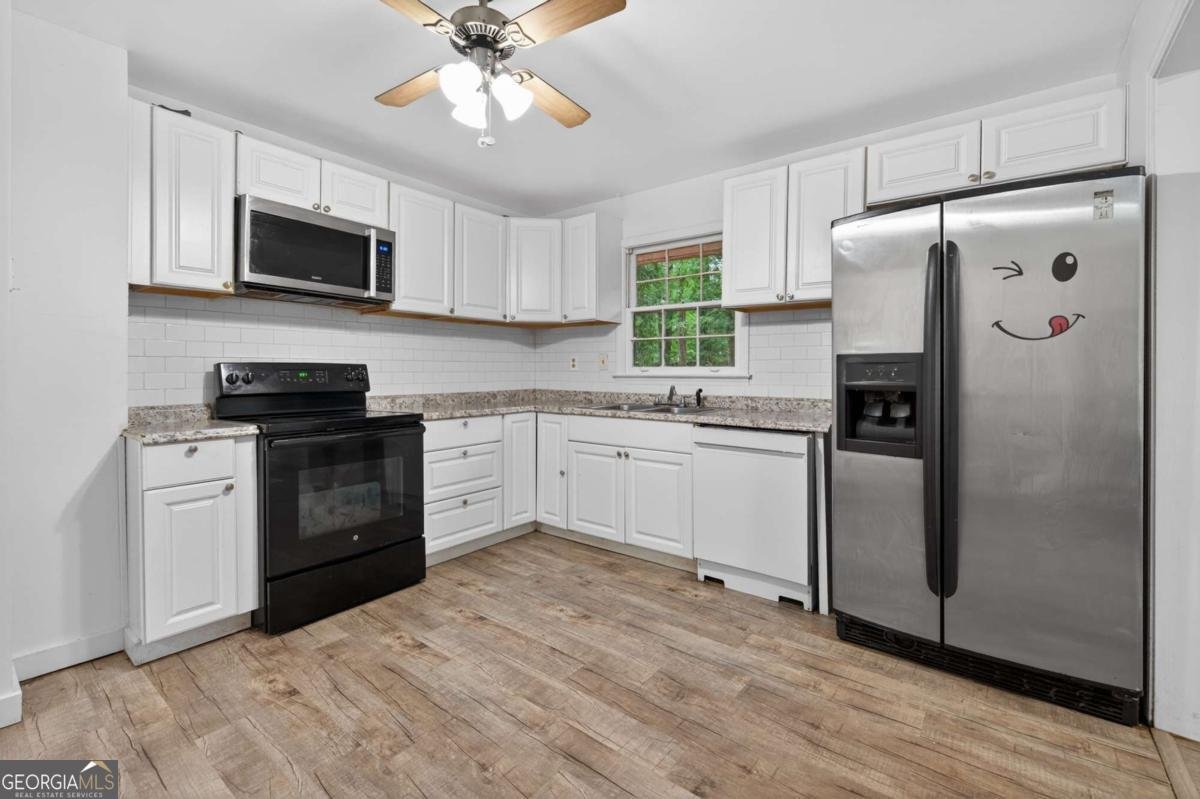 4894 Candlewood Lane Stone Mountain - Photo 12