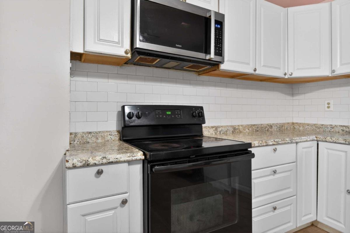 4894 Candlewood Lane Stone Mountain - Photo 15