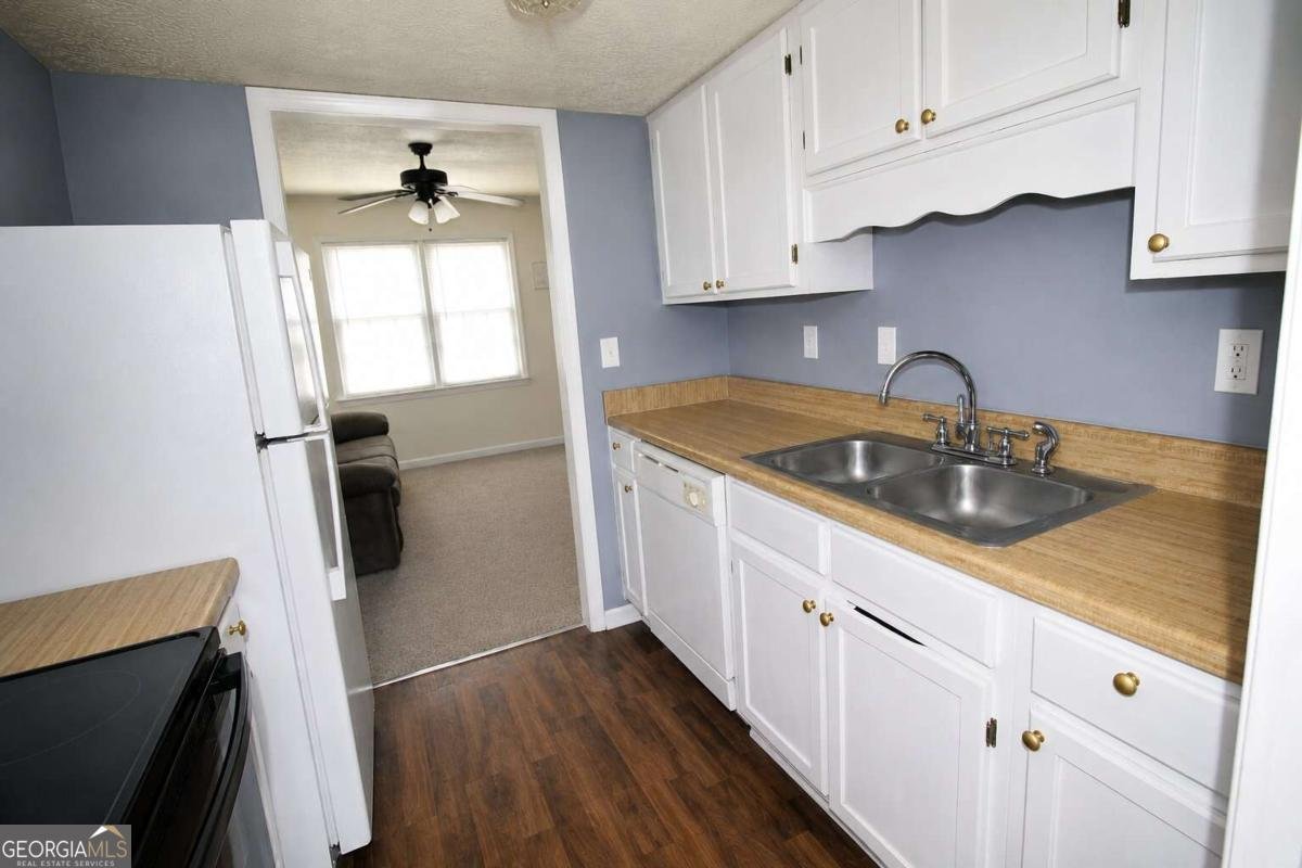 5584 Executive Way Norcross - Photo 9