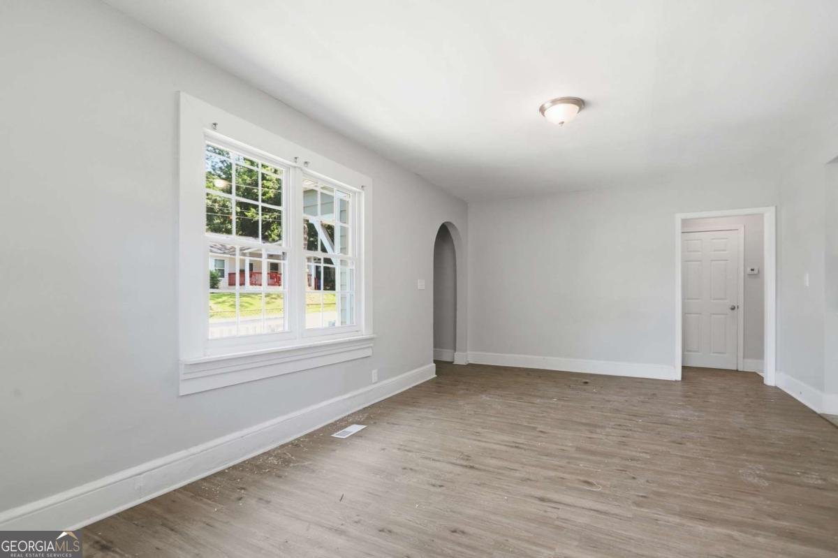 1867 Conrad Avenue Atlanta - Photo 11