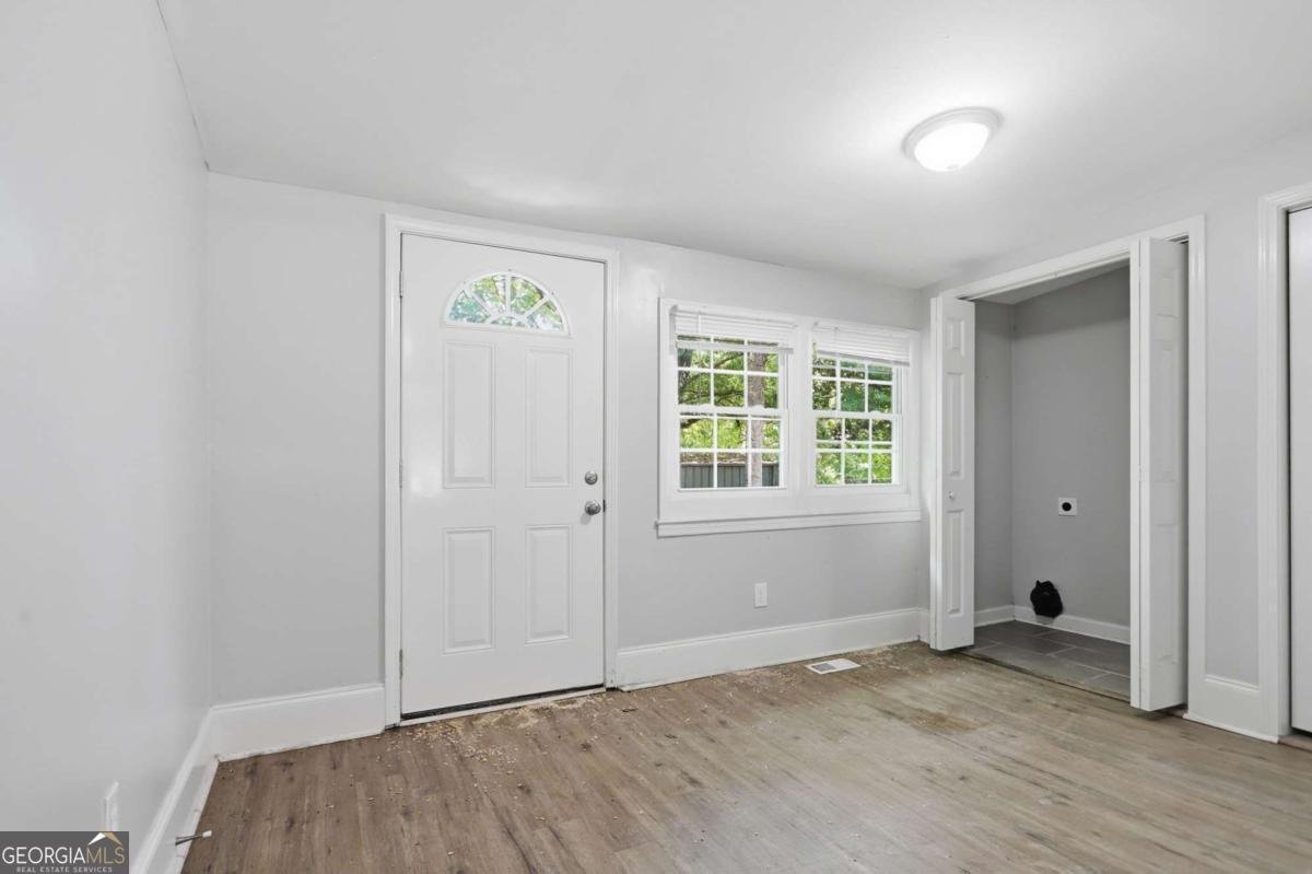 1867 Conrad Avenue Atlanta - Photo 9