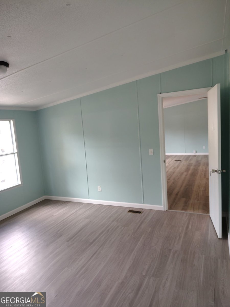 105 Court Drive Sylvania - Photo 8