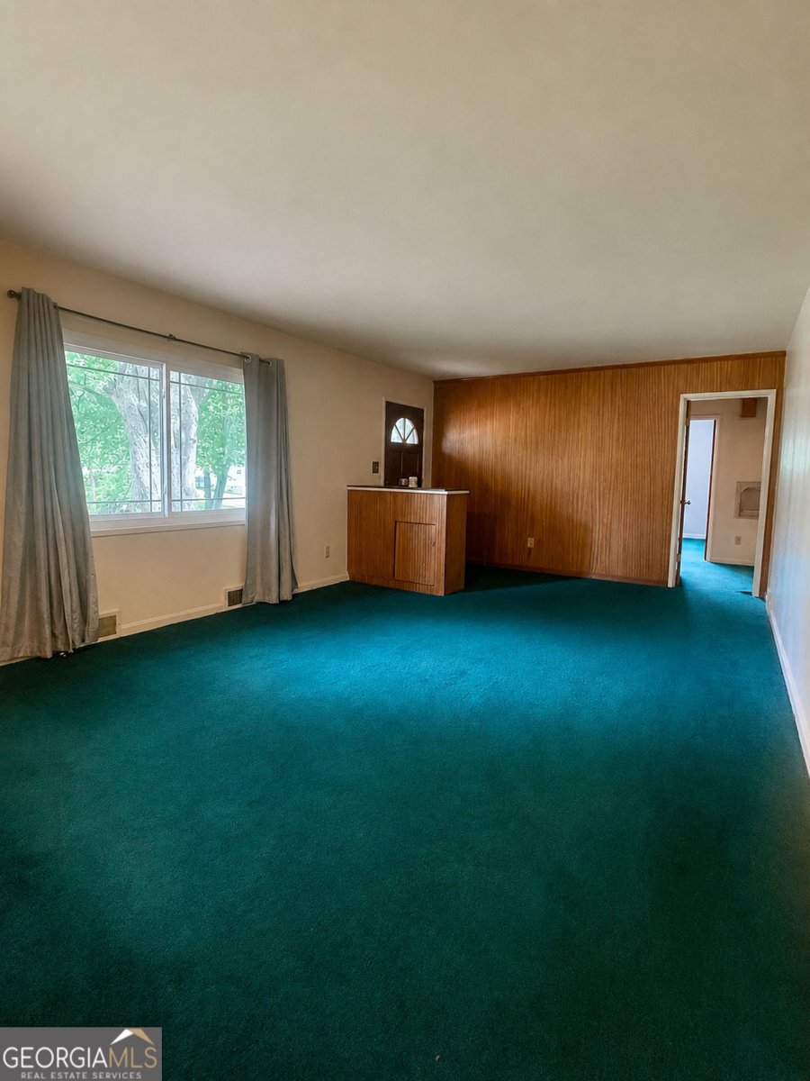1537 Sagewood Circle Stone Mountain - Photo 12