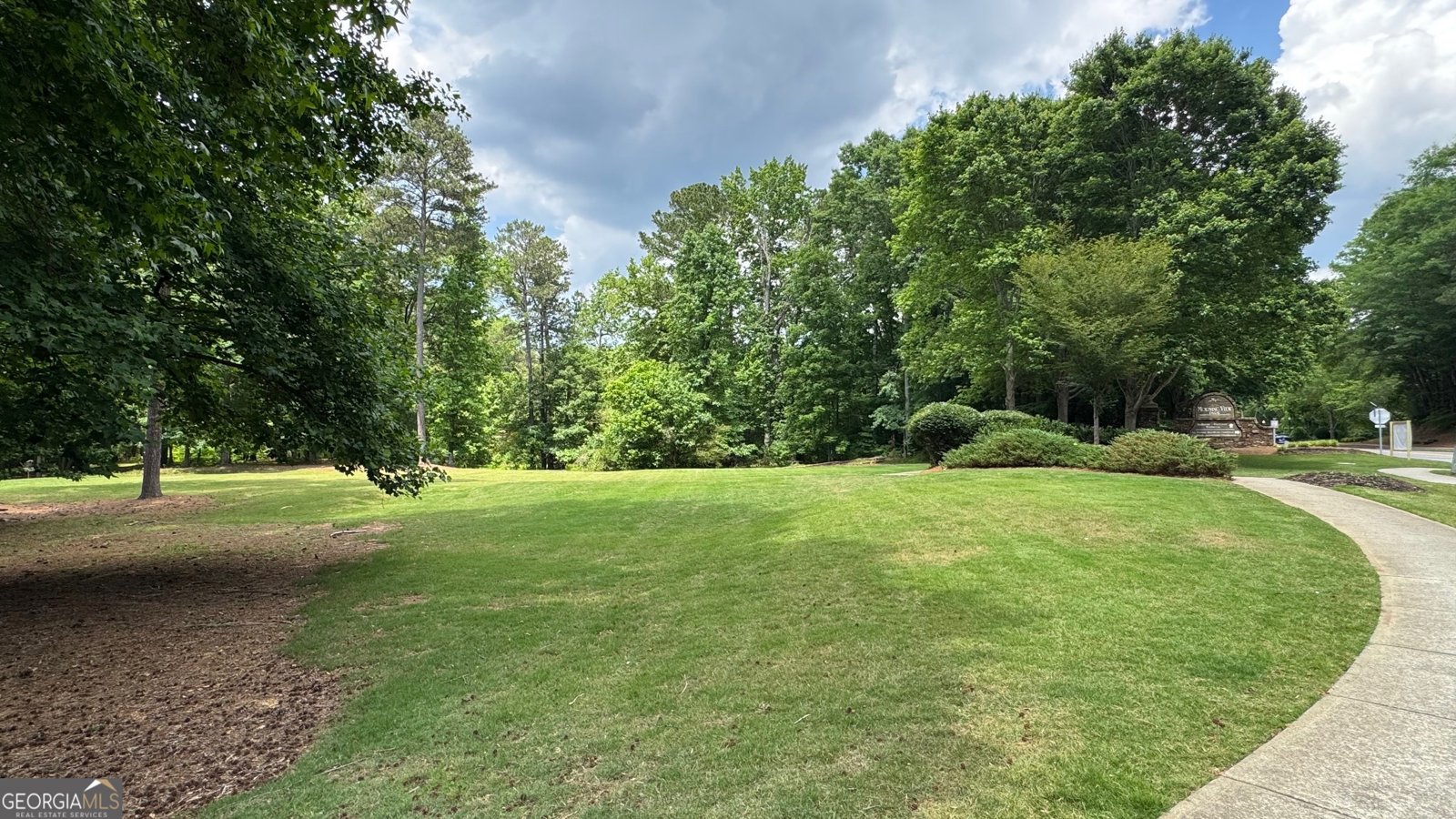326 Canterbury Place Drive Suwanee - Photo 36