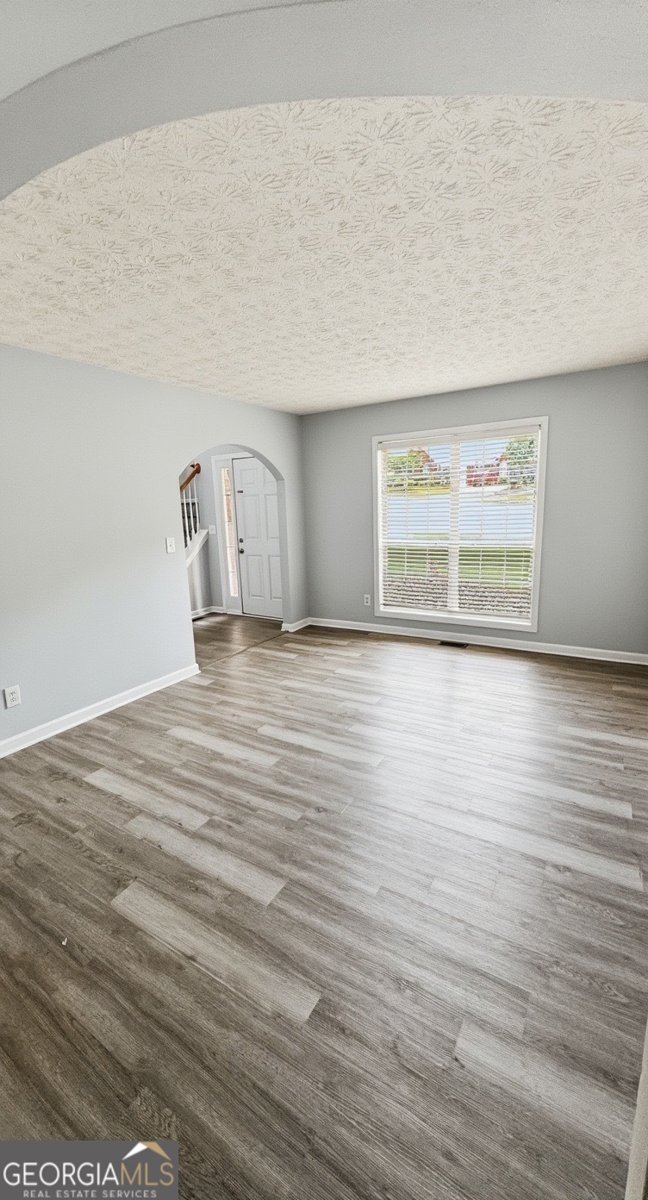 326 Canterbury Place Drive Suwanee - Photo 7
