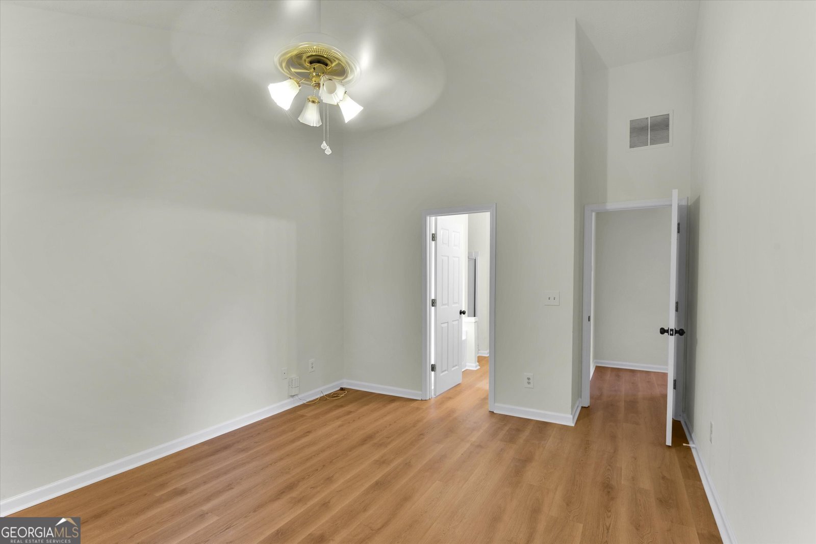 2435 Hillvale Circle Lithonia - Photo 13