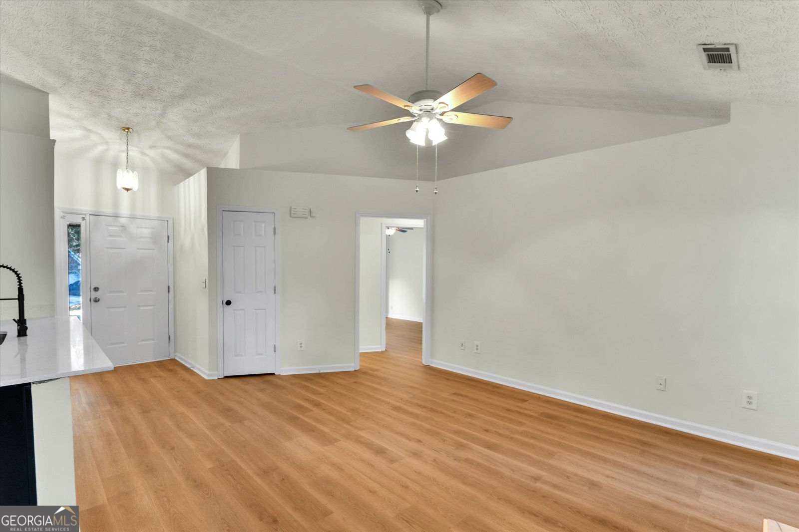 2435 Hillvale Circle Lithonia - Photo 24