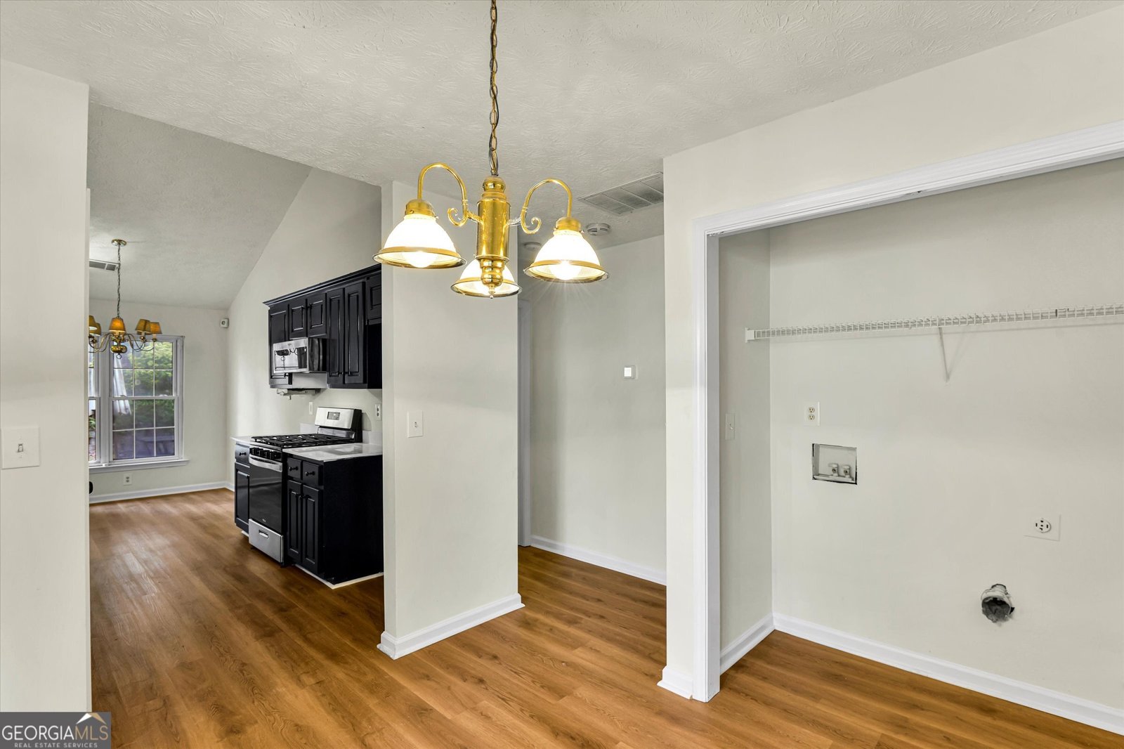 2435 Hillvale Circle Lithonia - Photo 6